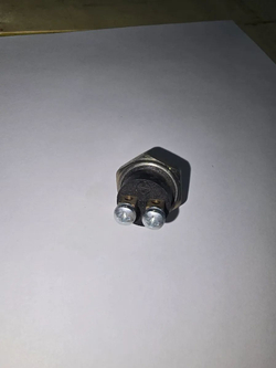 Выключатель света заднего хода, блокир. МОД (под винт) (ВК403А-3710000) (ЭМИ)