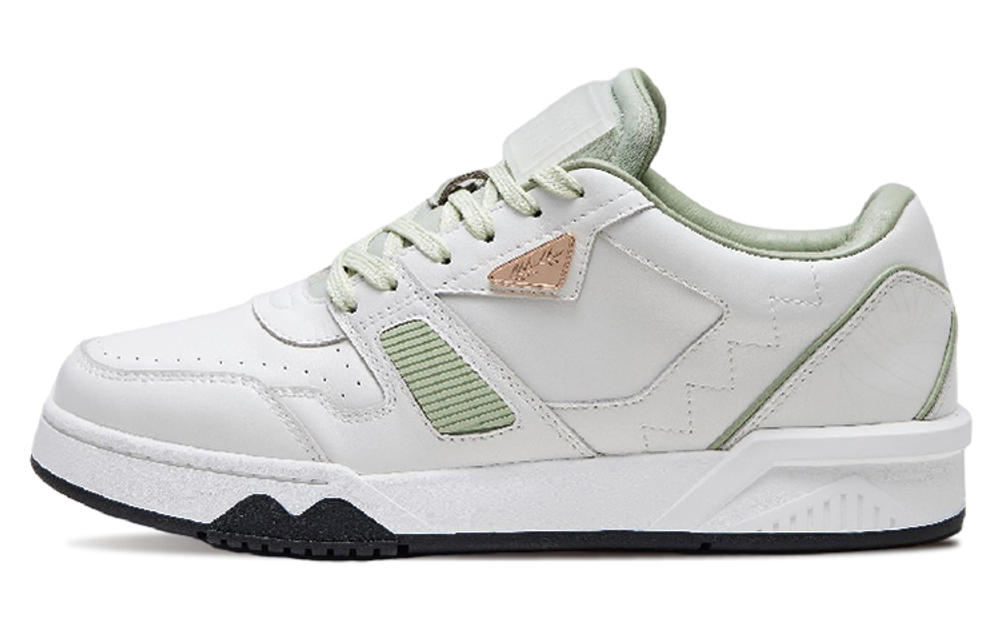 WO Stylish Skateboarding Shoes Unisex Low top Light Green/Light Blue/Light Gray