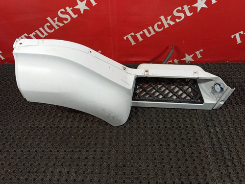 Корпус подножки правый