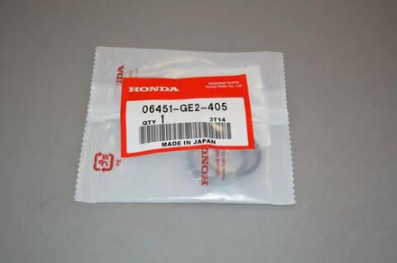 сальники поршня переднего тормозного суппорта Honda VTX1800 06451-GE2-405
