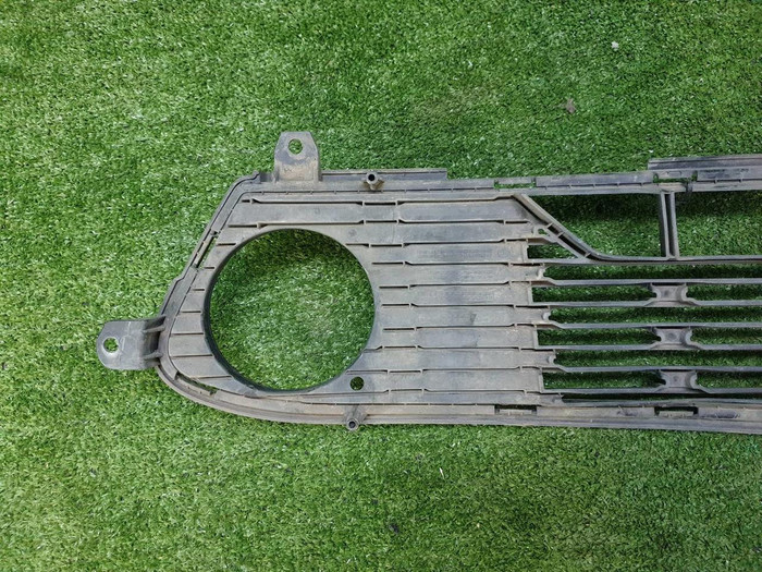 Решетка переднего бампера Kia Cerato 4 (2018-2021)