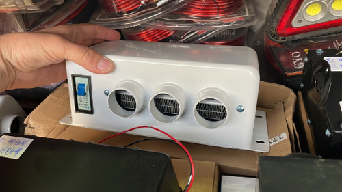 ~ A1 - 12V / Дополнительная печка (3 сопла), электрическая, 3 сопла (1 шт)