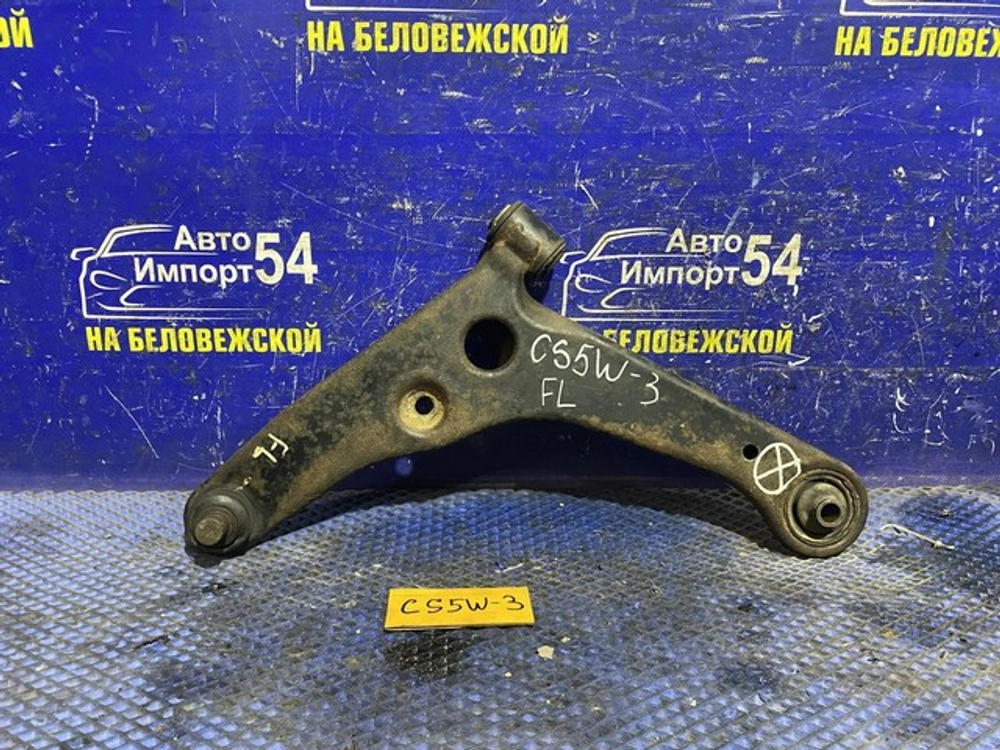 Рычаг передний левый MITSUBISHI LANCER CEDIA 2000