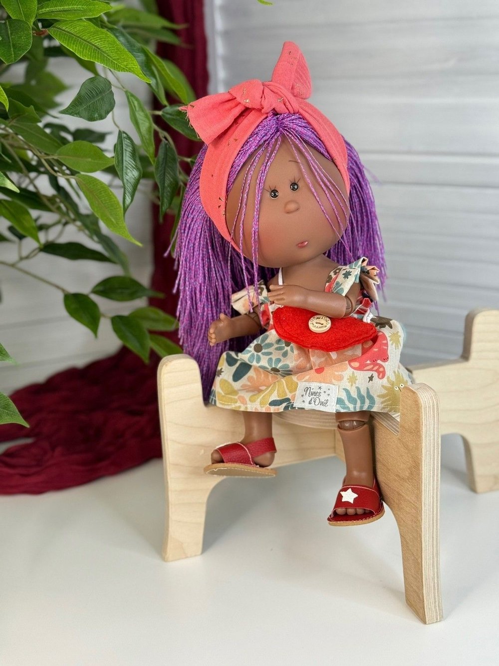 Кукла Nines виниловая 30см MIA шарнирная (3534K1)