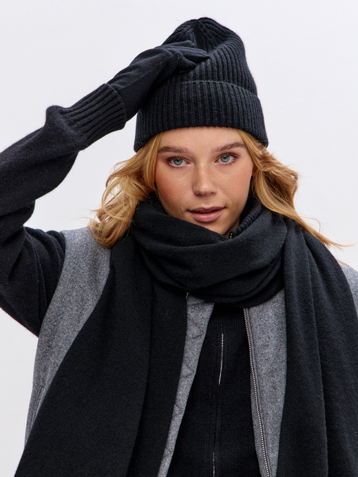 Шапка из кашемира