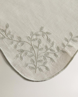 ZARA HOME ЛЬНЯНАЯ ПОДСТАВКА ПОД СТОЛОВЫЕ ПРИБОРЫ ИЗО ЛЬНА С ВЫШИВКОЙ «РАСТЕНИЯ», СИНИЙ
