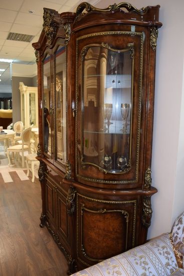 Шкаф-витрина ДЖОКОНДА корень глянец 1,9