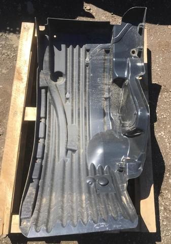 Подкрылок передний левый МАН ТГЛ 81612300218 б/у