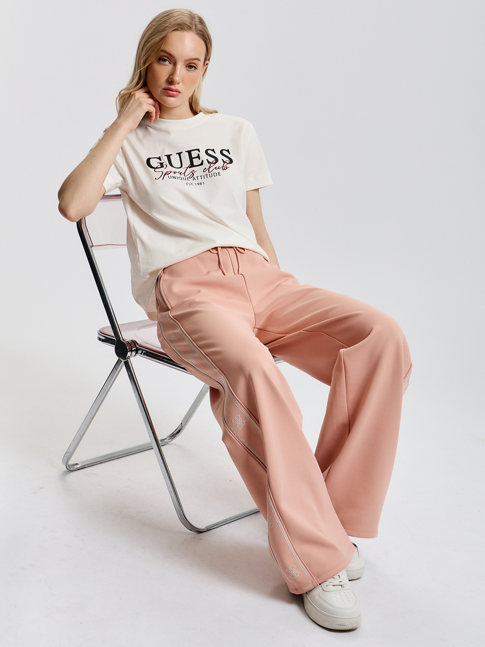 Брюки женские GUESS