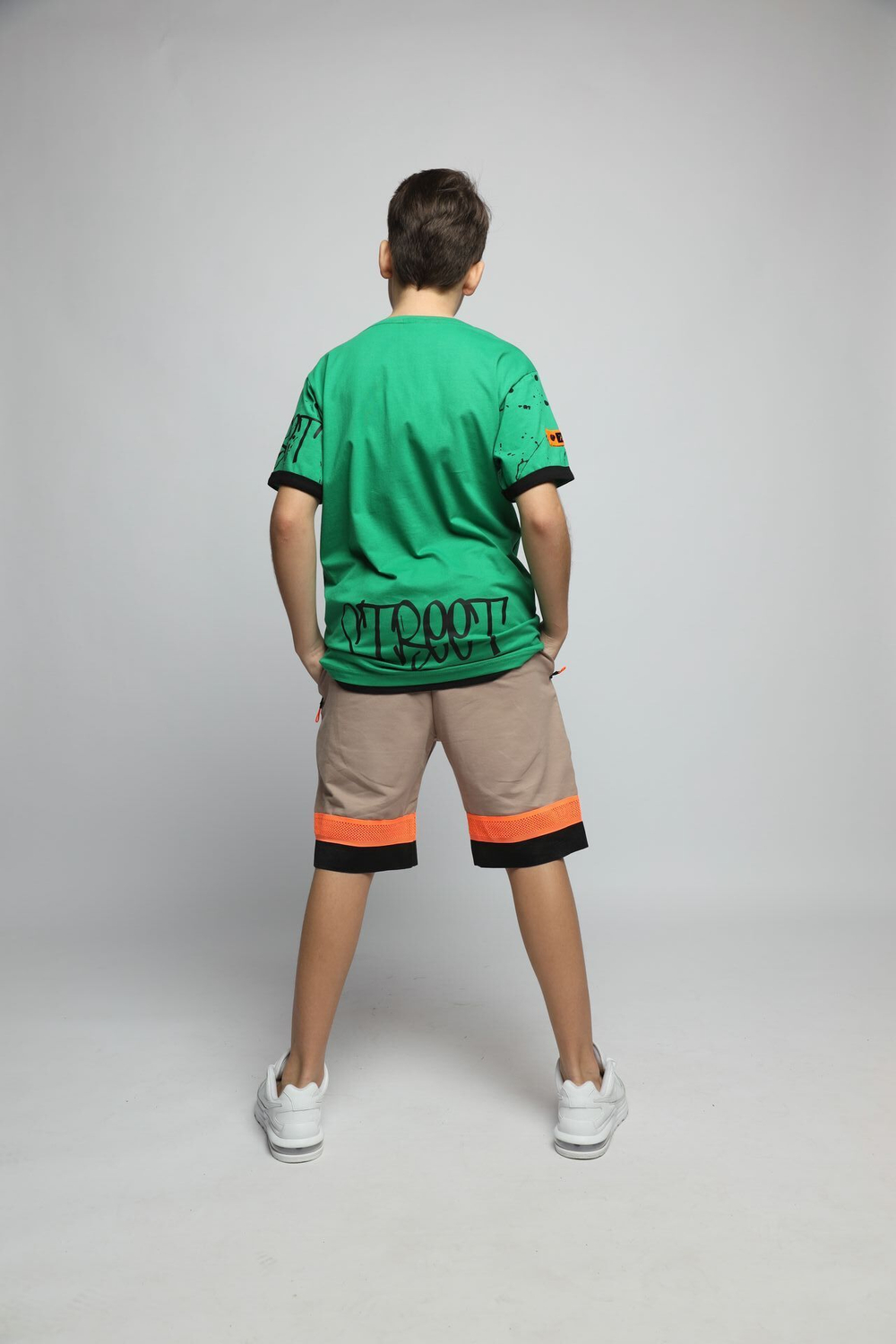 Футболка Beneti 2444