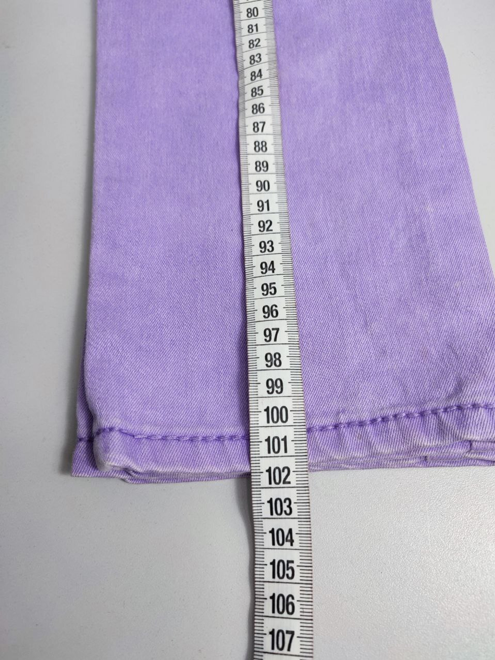 Джинсы Justice Jeans красивого цвета 46 размер