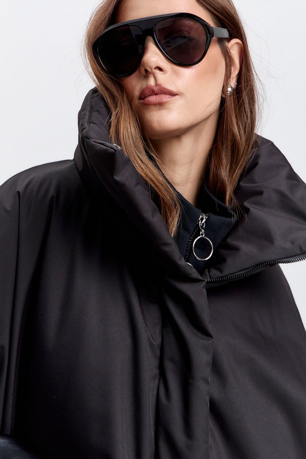 Куртка-баллон зимняя Айсель черного цвета