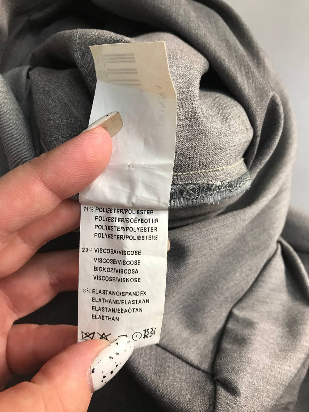 Платье Cinema Donna сдержанное, маркировка 42, визуально 48 размер