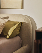 Кровать Odina из букле цвета экрю со съемным чехлом 180 x 200 см