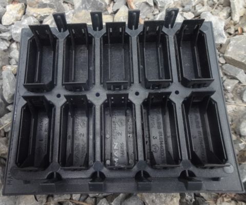 Рамка под кнопки МАН ТГА 81617010243 б.у.