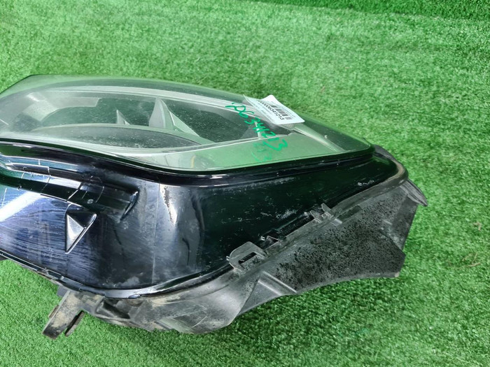 Фара левая Mercedes GLC X253 (2019-2022) LED