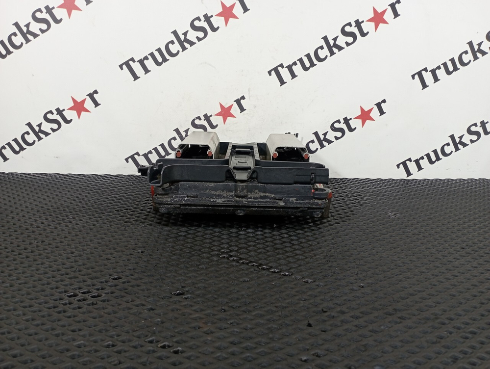 Блок управления двигателем