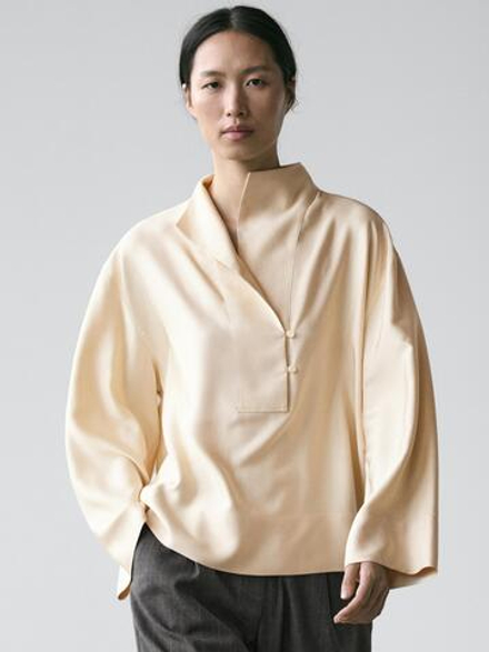 Massimo Dutti Блуза из струящейся ткани с деталью на груди, натуральный/кремовый