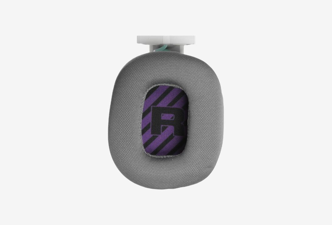 939-002102_0426327101129