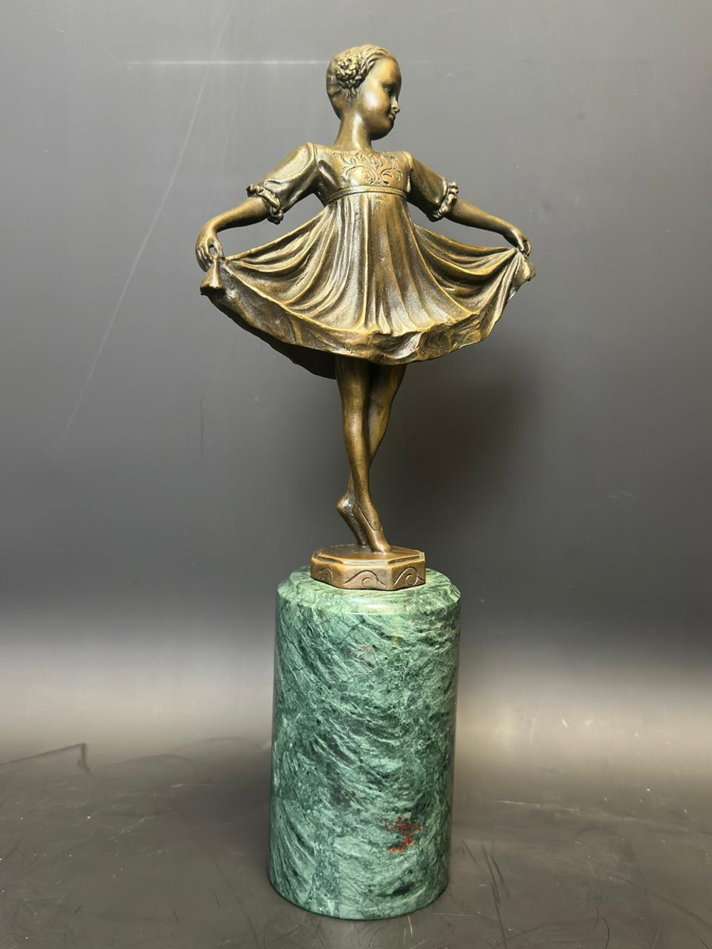 Бронзовая статуэтка «Маленькая танцовщица»