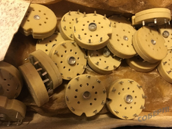 ламповая керамическая панелька для 6П14П, 6П15П, 6Ф3П, 6Ж32П, 6Н23П, 6Н1П, 6Н3П, 6Н24П, 6Ж49П, 6Ж52П, EL84, EL86, ECC88, ECC88 купить