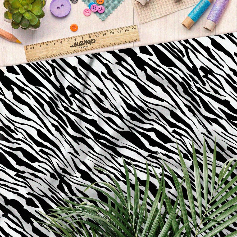 Ткань шелк Армани тонкий белый тигриный узор