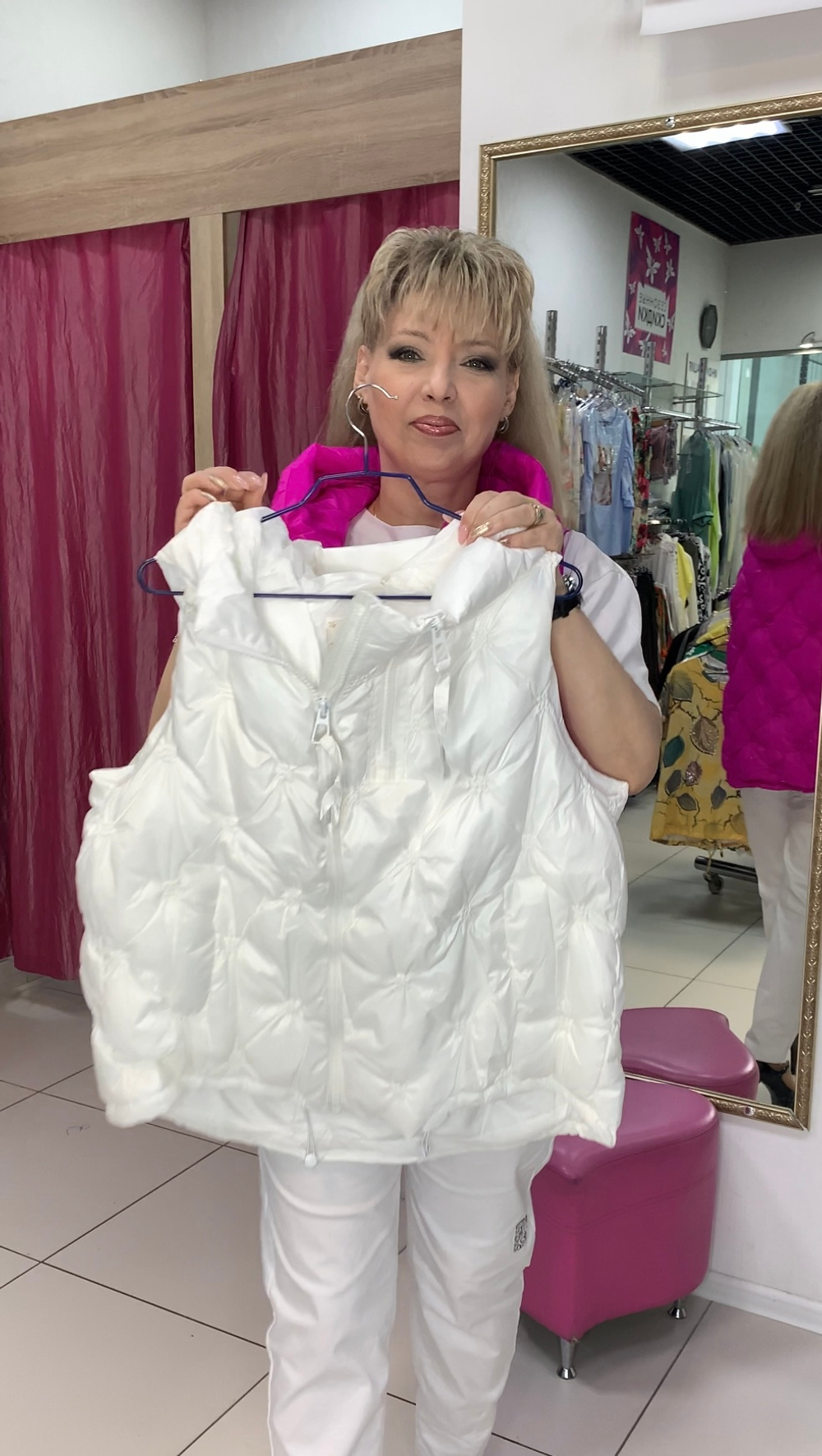 Стеганный жилет с ассиметричной молнией