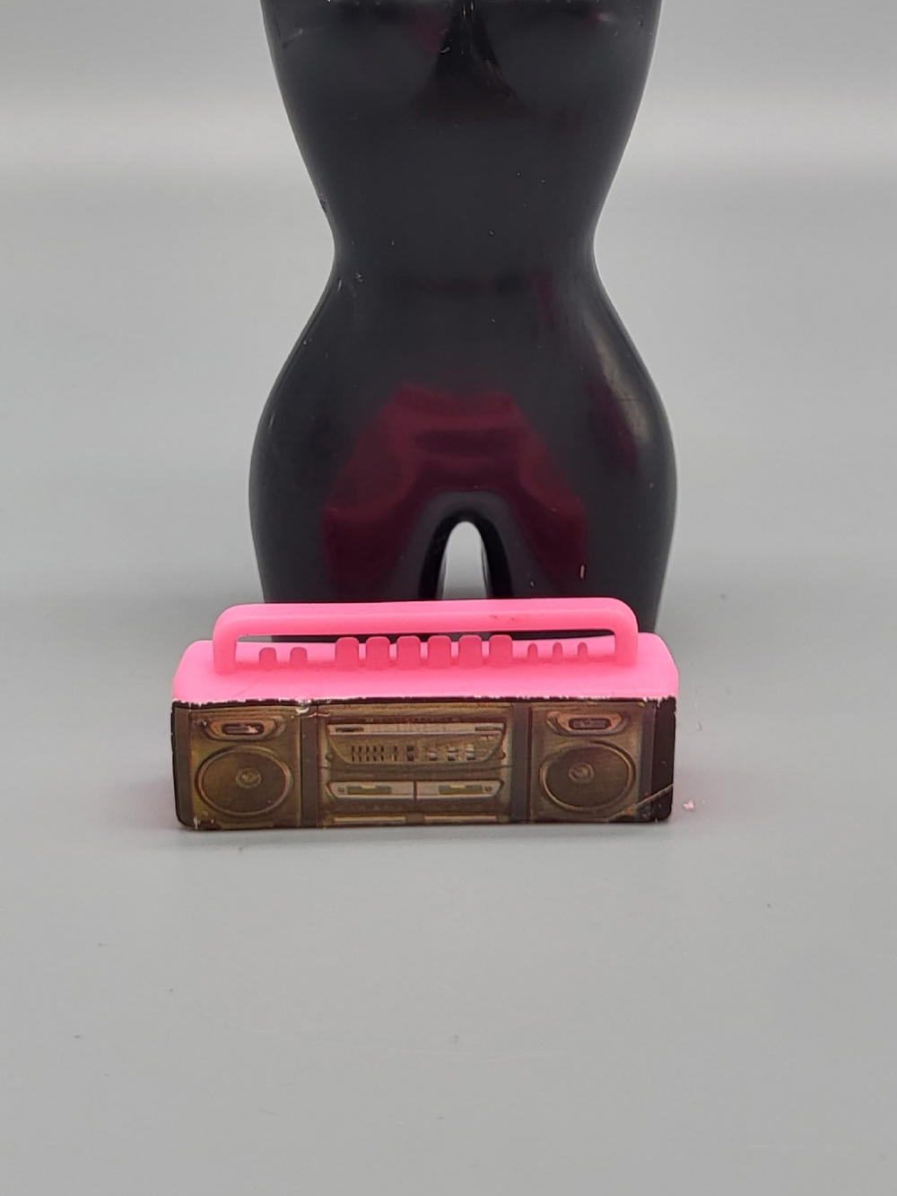 Аксессуар для куклы Барби винтаж - магнитофон 0679