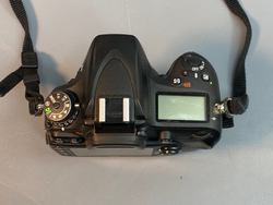 Nikon D610 190.819 Кадров