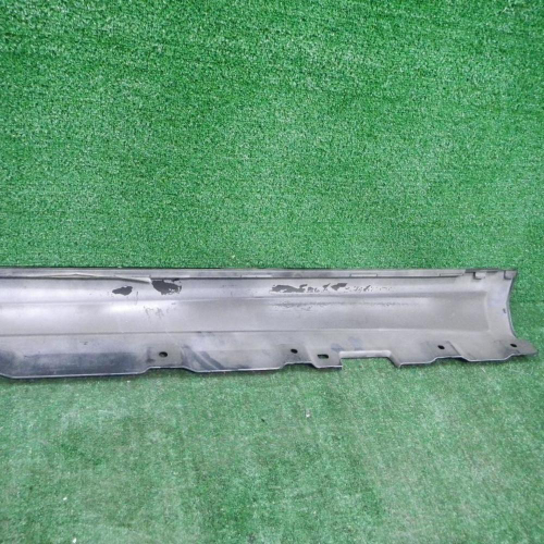 Накладка порога правая Mercedes S W222 (13-н.в)