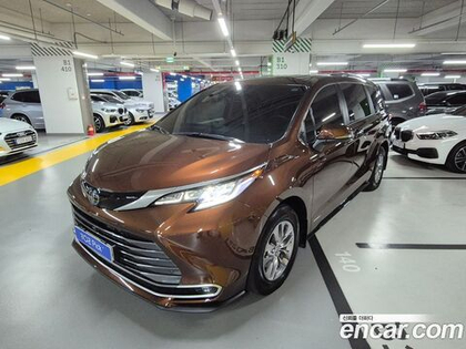 Toyota Sienna 4 Generation 2.5 Hybrid AWD (05.2021)