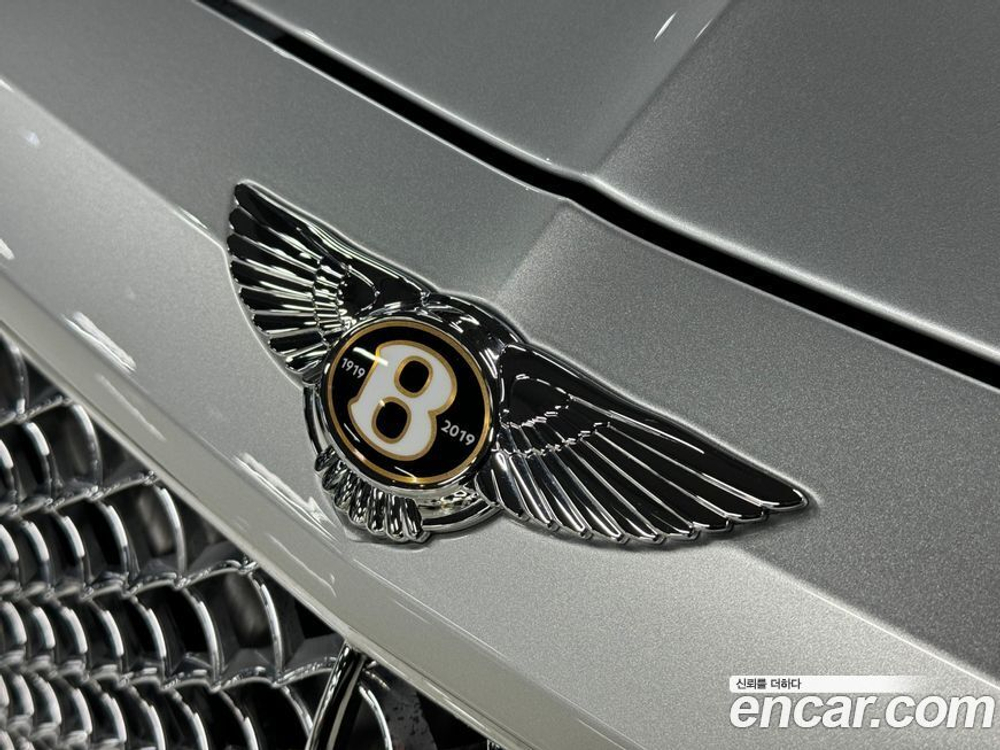 Bentley Bentayga 4.0 V8 (12.2019)