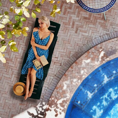 Шезлонг пластиковый "Атлант". Цвет: Тёмно-зелёный