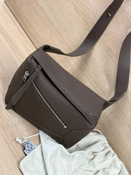 Сумка-мессенджер Loewe