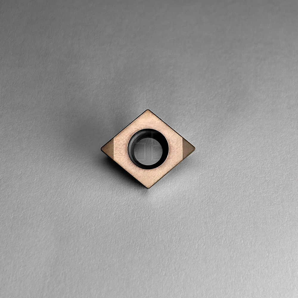 CCGW09T304 CH10 Пластина токарная CBN