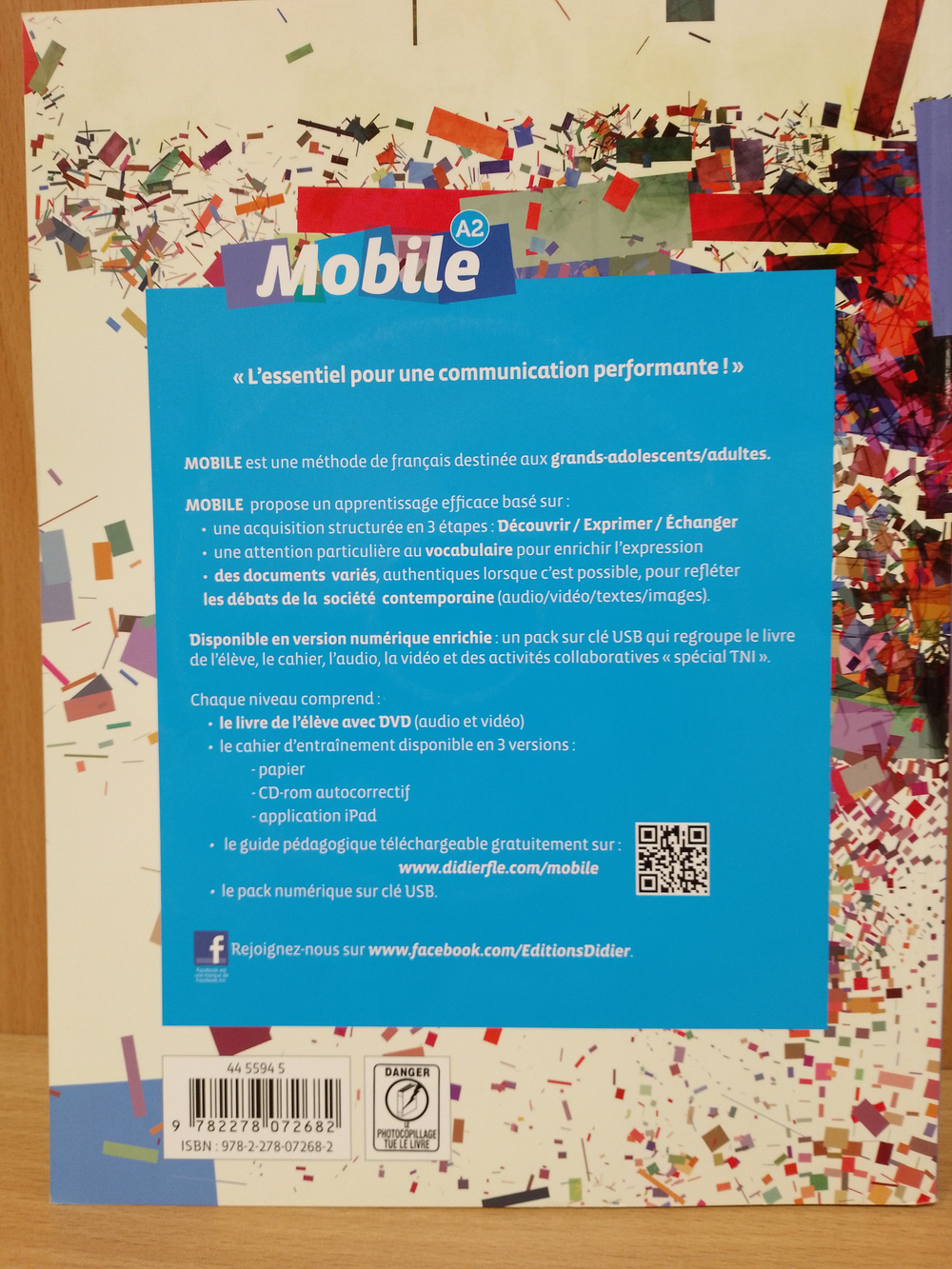 Mobile A2. livre de l'eleve (+ DVD) (French Edition)