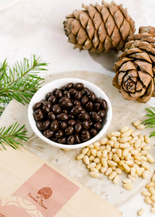 Ядро кедрового ореха в темном шоколаде / 150 г / дой-пак / ТМ Сибирский кедр