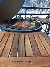 Керамический гриль Big Green Egg XL XLarge (очень большой), 61 см, ножки с рукояткой, столики