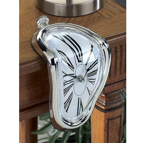 Часы декоративные Сальвадор Дали