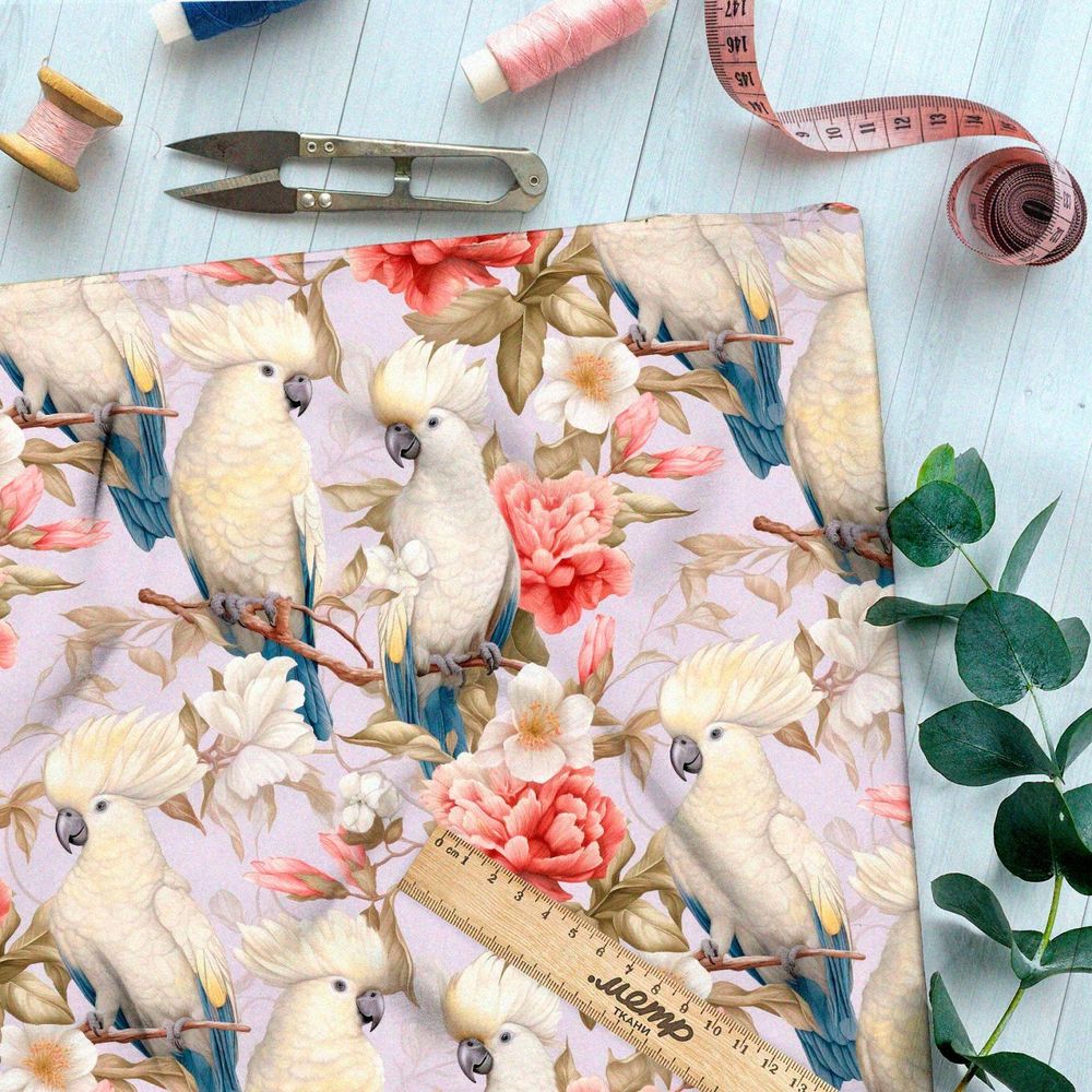 Ткань премиум шелк искусственный Армани белые попугаи в цветах