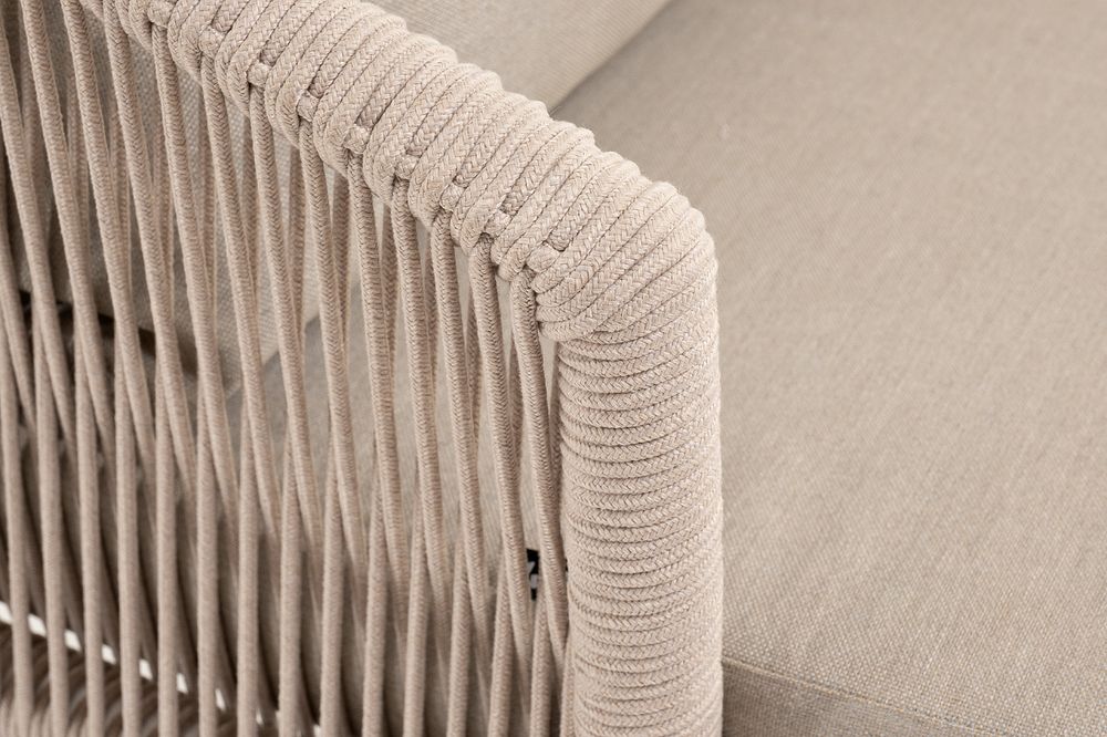"Верона" кресло плетеное из роупа, каркас алюминий белый муар, роуп бежевый круглый, ткань бежевая 052