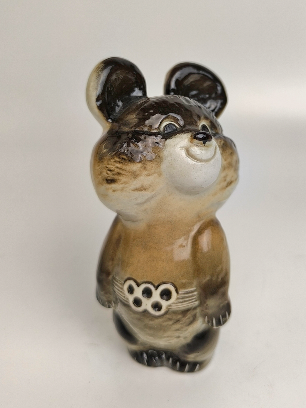 Фарфоровая статуэтка "Олимпийский мишка" ЛФЗ