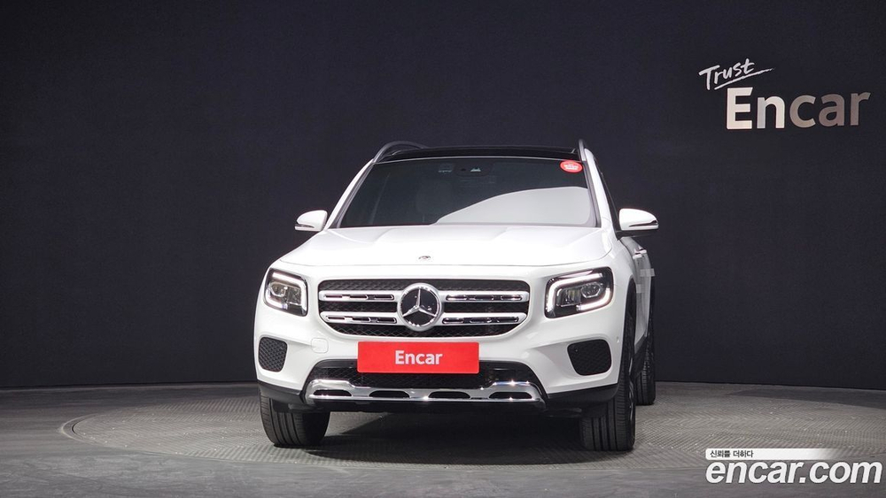 Mercedes-Benz GLB-Class X247 GLB220 (11.2021)