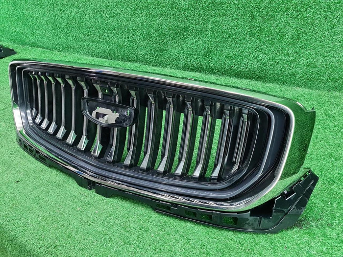 Решетка радиатора Geely Monjaro (2021-н.в.)