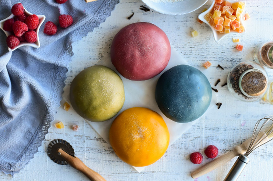 Эксперимент с цветом. Натуральные красители для пряничного теста