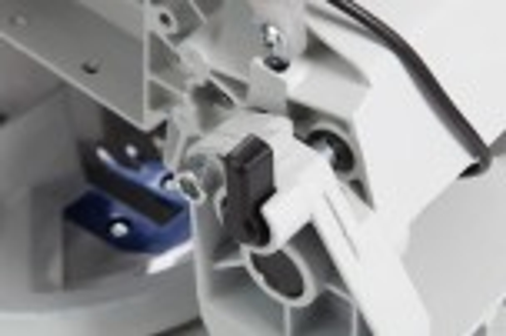 Пила торцовочная сетевая BELMASH MS B-255 S218A