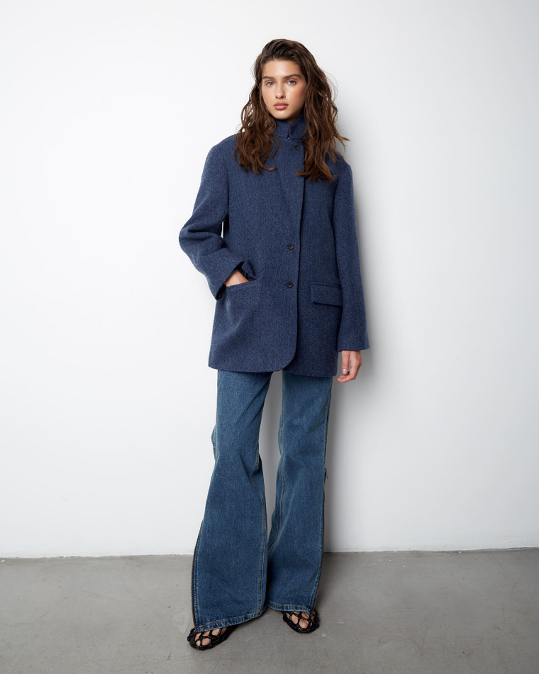Пальто-жакет из шерсти елочка темно-синий