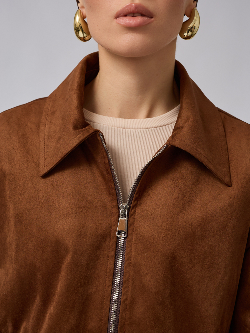 Бомбер утепленный из замши