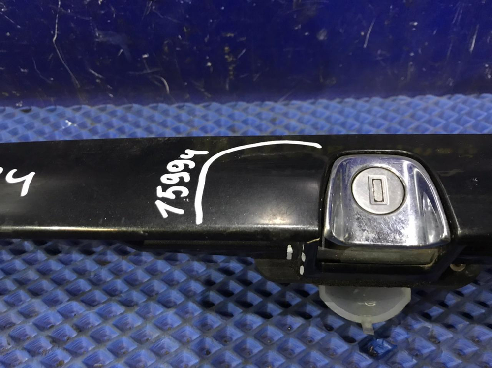 Ручка двери багажника TOYOTA CALDINA 1997-1999