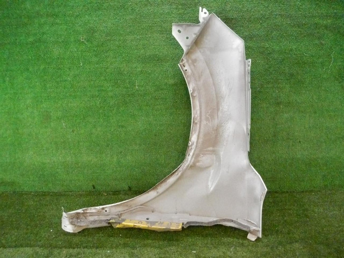 Крыло переднее правое Ford Explorer 5 U502 (2015-2019)